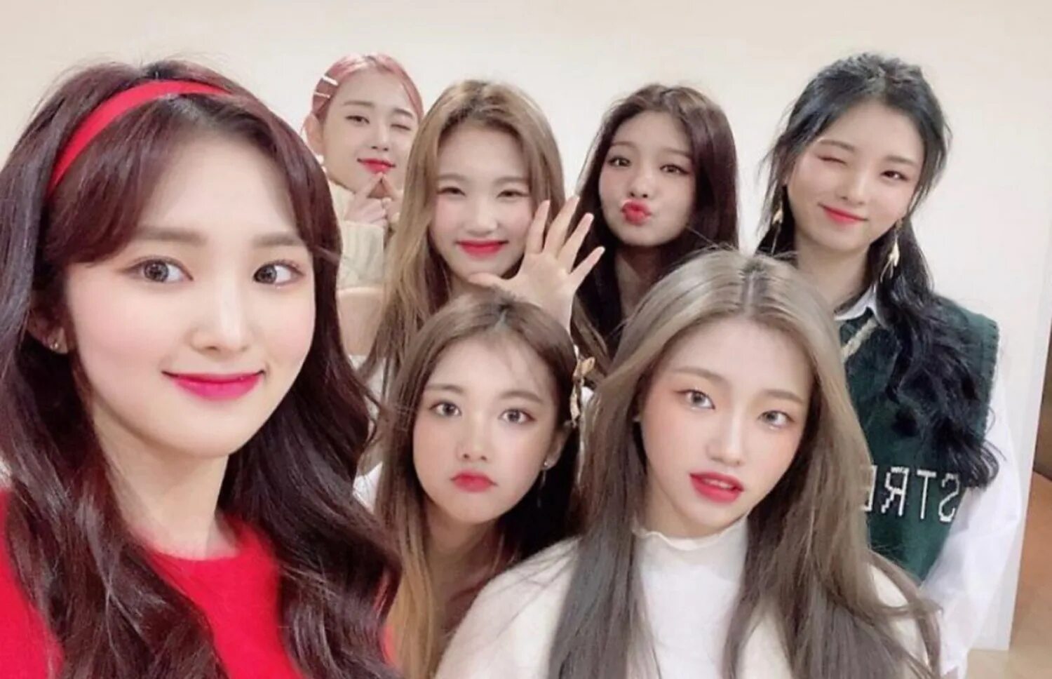 Tri be loro speed up. Сонсан tri.be. tri.be группа корейская. tribe группа kpop. группа exid 2025.