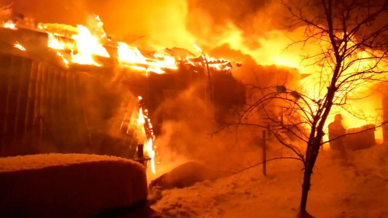 Детские сады в шарье. Пожар в шарье. Шарья день города 2022. Пожар в костроме. Шарья 9 мая 2024.