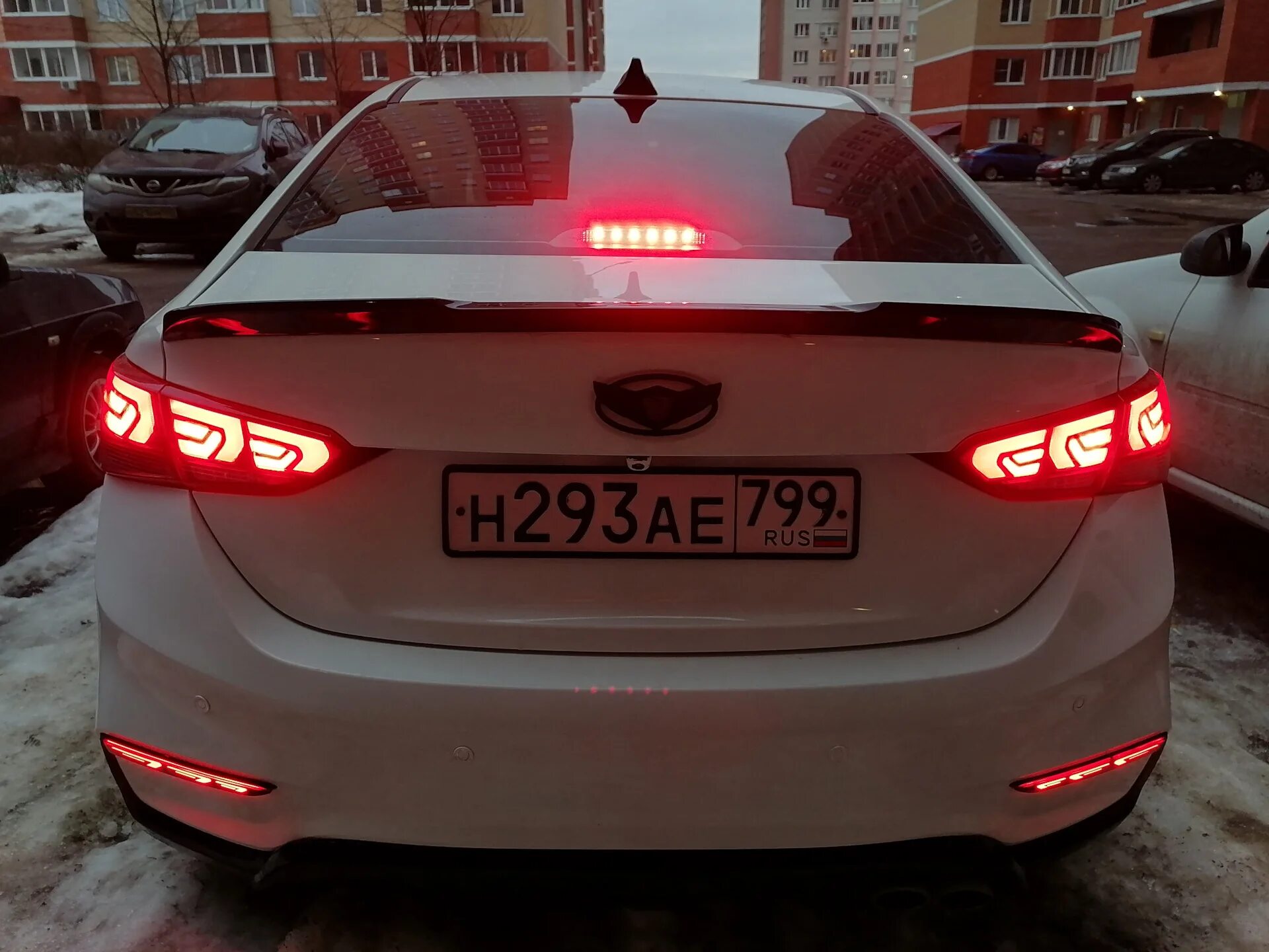 Solaris 2017 фары. Стоп сигнал hyundai solaris 2017. hyundai solaris 2014 led stop light. led стопы хендай солярис 2. задняя оптика хендай солярис 2025.