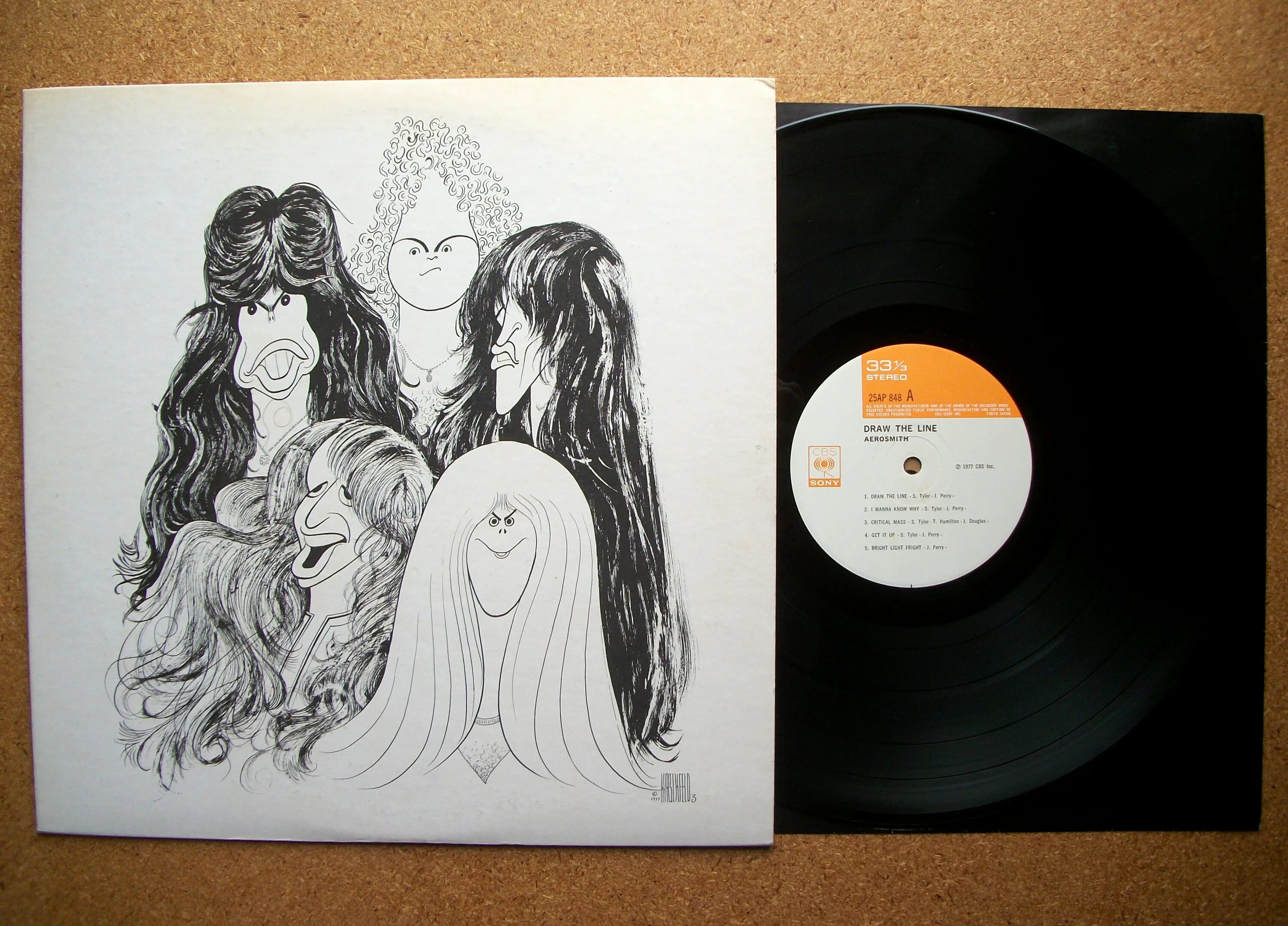 Draw the line перевод. Aerosmith draw the line 1977. aerosmith 1977. aerosmith draw the line album.