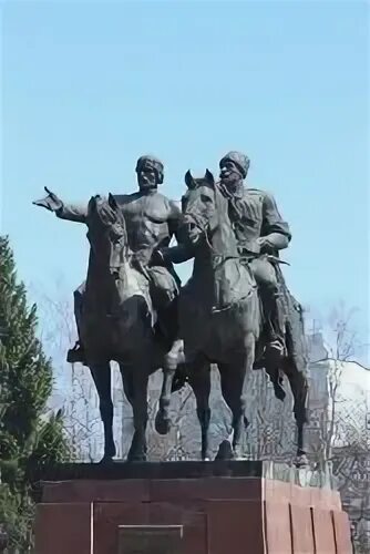 Площадь воссоединения