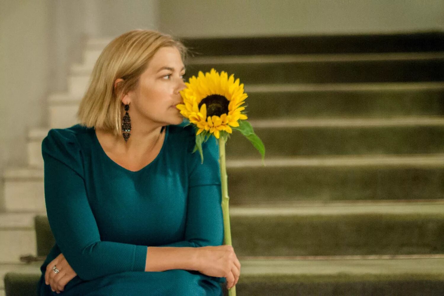 Песня я не могу иначе пегова. Валентина толкунова 1982. Ирина пегова 2015. Песня я не могу иначе пегова. Ирина пегова пышные формы.