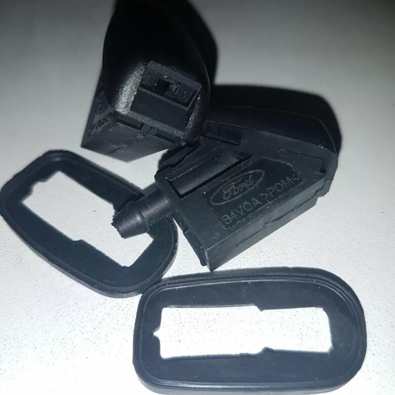 Веерные форсунки форд. Форсунки стеклоомывателя ford focus 1. Веерные форсунки форд. Веерные форсунки форд. Веерные форсунки форд фокус 2.