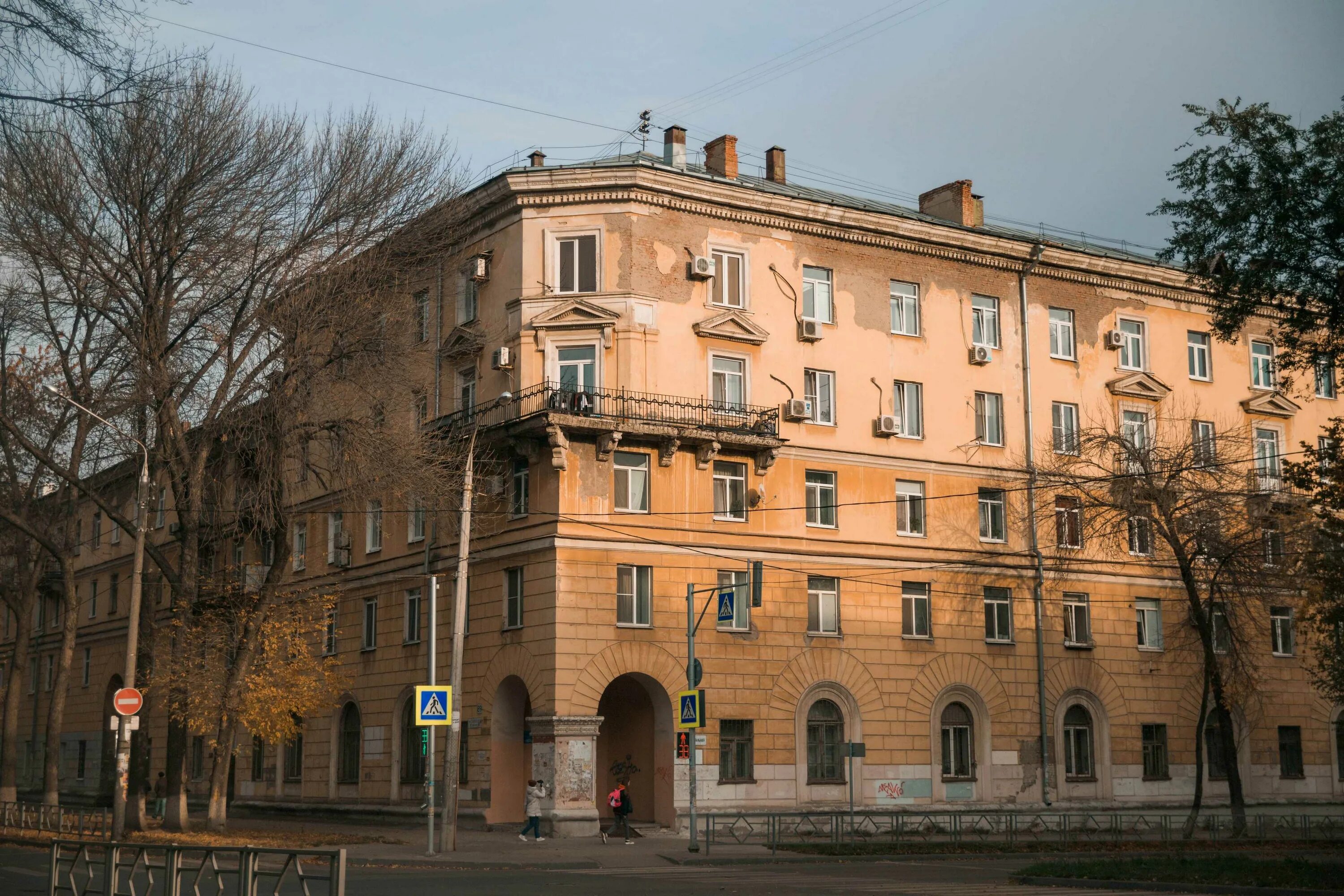 Сталинки года постройки. Ул свободы 89 Самара. Сталинки в Нижнем Новгороде. Одесса сталинки. Сталинки улица свободы.