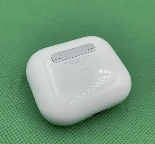 Зарядный кейс airpods pro. Apple airpods pro magsafe. Airpods 3 pro magsafe. Airpods pro charging case зарядка. Кейс аирподс 2 оригинал.