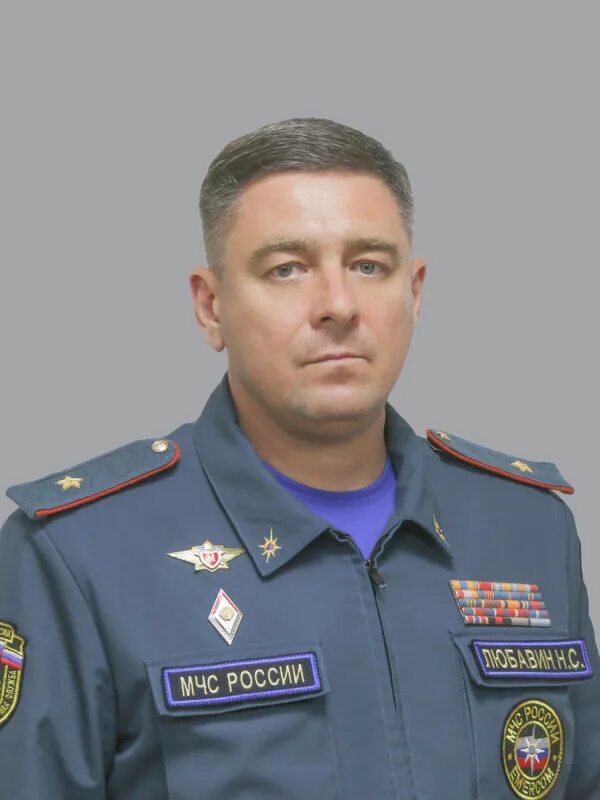 Начальник мчс камышина волгоградской. Управление мчс волгоградской области. Начальник волгоградского мчс. Генерал гребенюк олег. Главное управление мчс по волгоградской области.