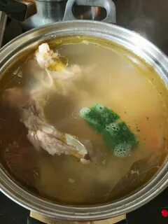 Вкусный бульон из свинины
