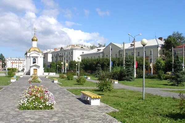 Сквер единый кузбасс. Город полысаево кузбасс кемеровская область. Сквер единый кузбасс в полысаево. Достопримечательности полысаево кемеровская область. Полысаево республиканская 11 фото.