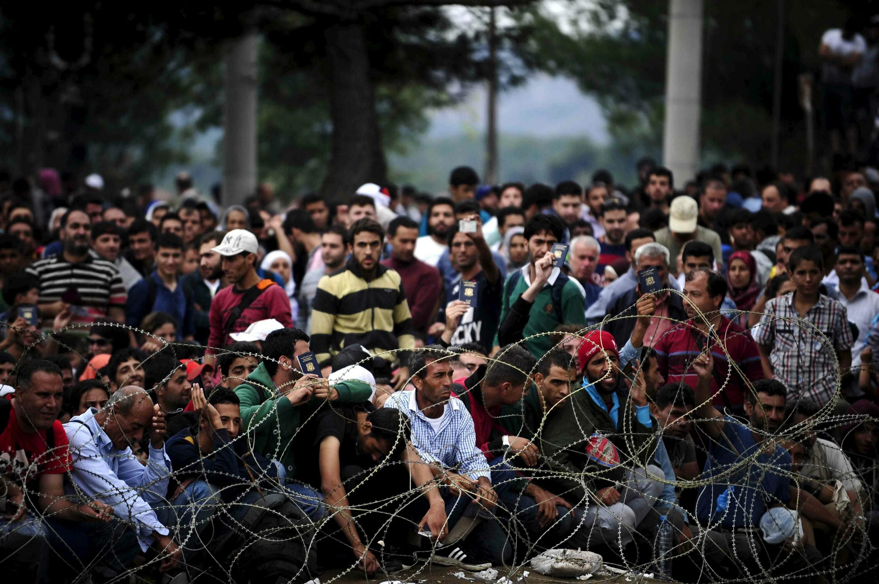 Миграционный кризис в Германии 2015. Мигранты в Европе. Европейский миграционный кризис. Беженцы из Африки в Европу. Миграционная политика после крокуса