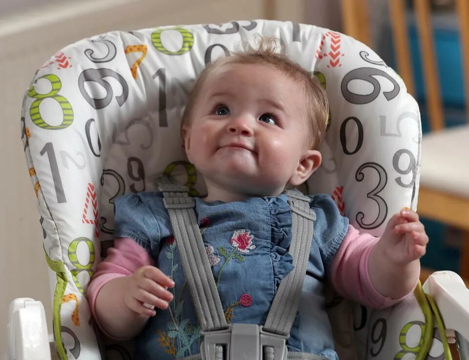 Немолодая беременная женщина. Как выглядит моя мама. Адриана илиеску элиза. Кармела боусада. Беременные женщины в 40 лет.