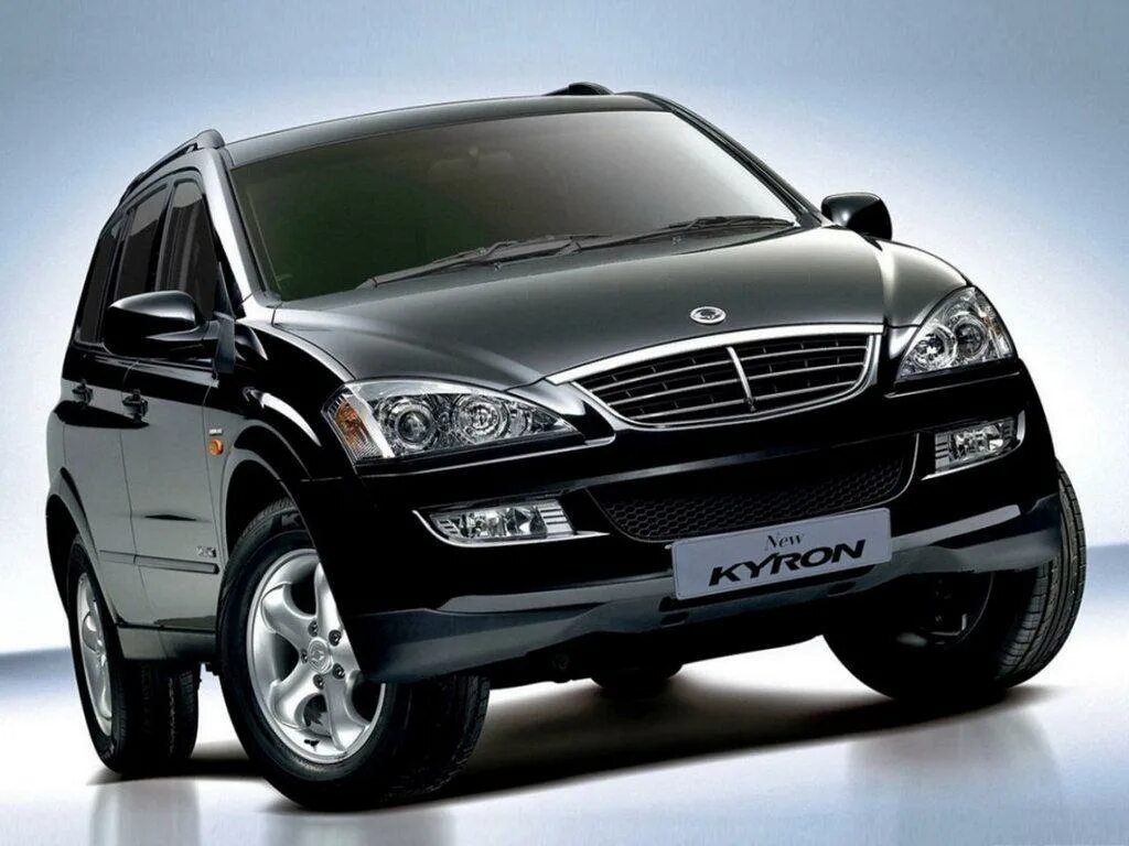 Купить саньенг владивосток. Санг енг Кайрон. SSANGYONG Kyron 2003. Машина ССАНГЙОНГ Кайрон. Kyron SSANGYONG Actyon.