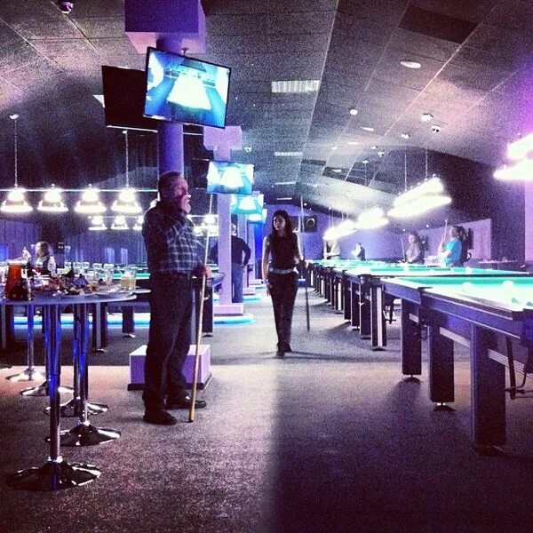 Мини бар московский мул. Бир хаус кременки. Юнион джек нижний новгород покровская. Кальянная и бильярд в одном месте. Кафе звездный москва ул бутырская.