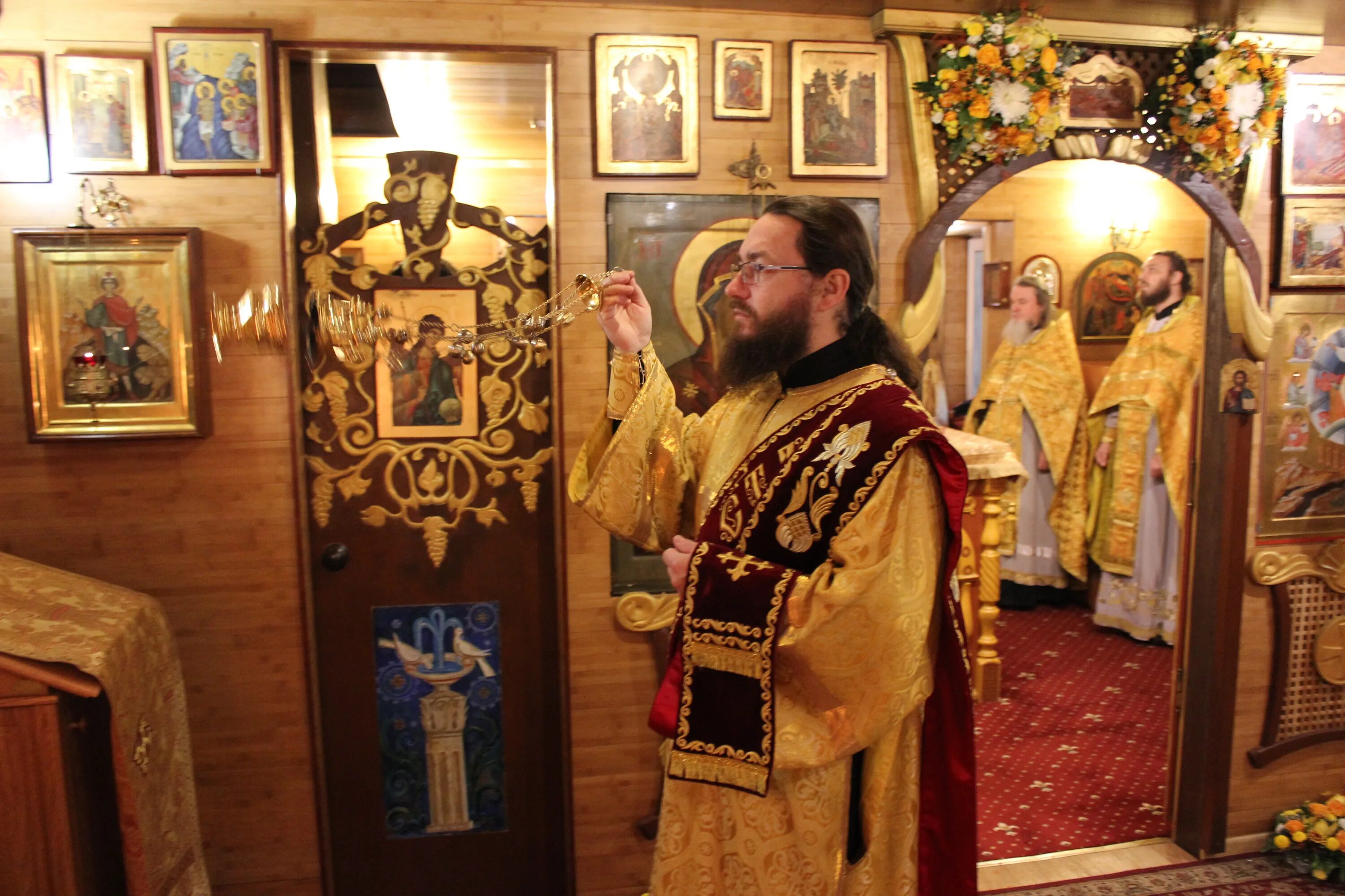 Храм пророка даниила на кантемировской. Храм ап фомы священство. Богослужение в храме апостола фомы на кантемировской. Богослужение в храме апостола фомы на кантемировской. Храм апостола фомы на кантемировской расписание.