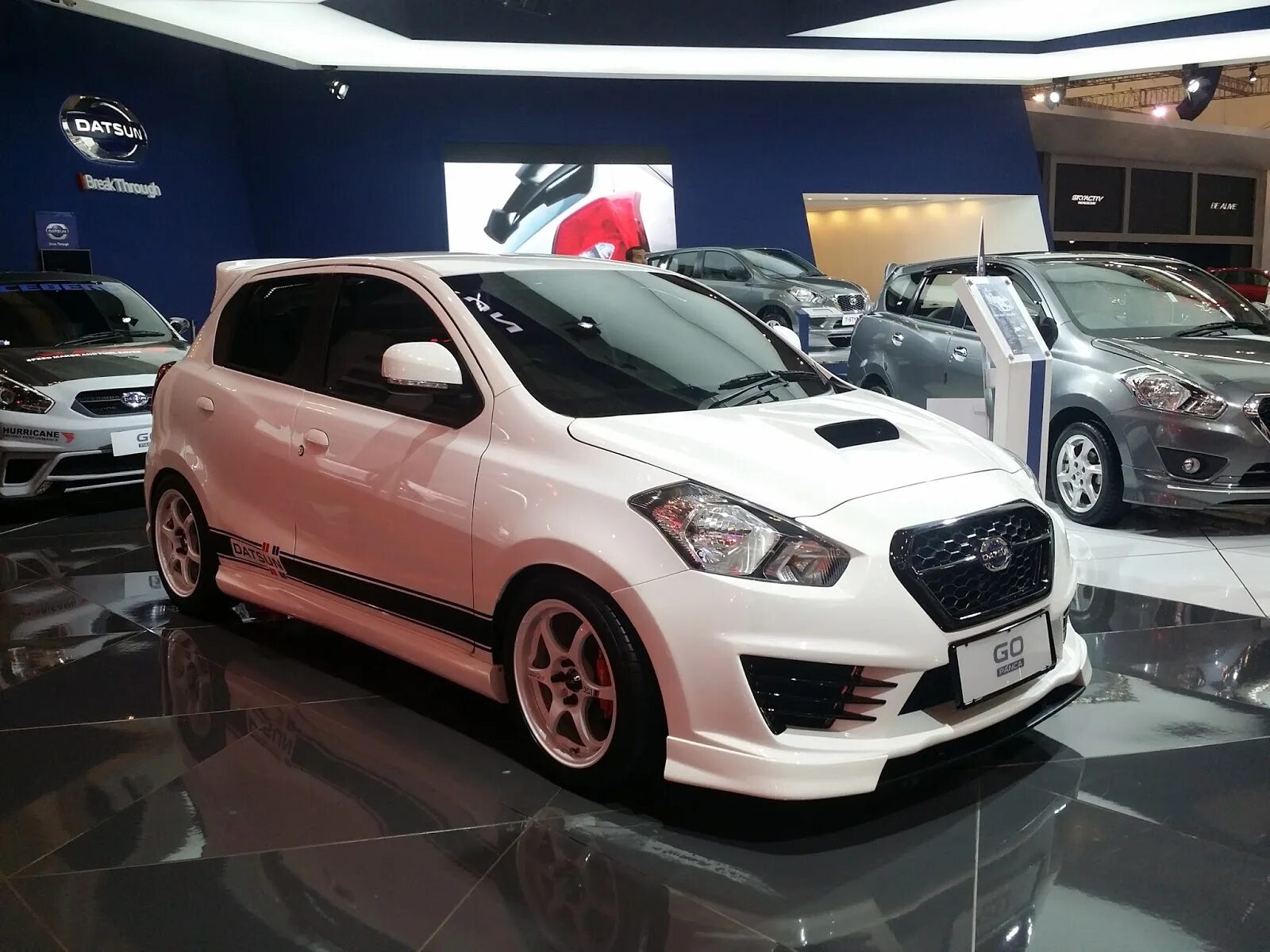 Тюнинг он до. Datsun обвес. датсун обвес кросс. датсун тюнингованный. обвес на датсун он до.