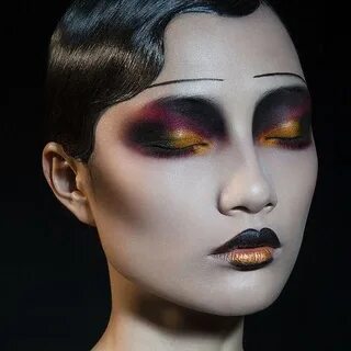 Arive makeup