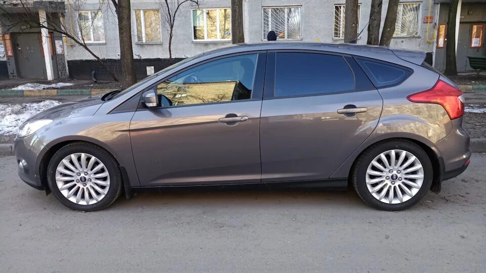 Диски форд фокус 3 титаниум 16. Диск ford focus r15. Форд фокус 3 рестайлинг диски 16. Литые диски ford r16. Ford ford focus 3 r17.