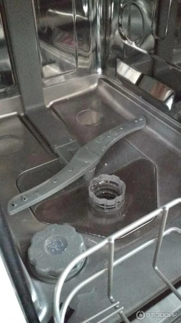 Поломки посудомойки Ханса zwn416 вода в поддоне. Посудомоечная машина Hansa 646 сливной фильтр. Посудомоечная машина Ханса сливной шлангzvm428wen. В посудомойке не уходит вода