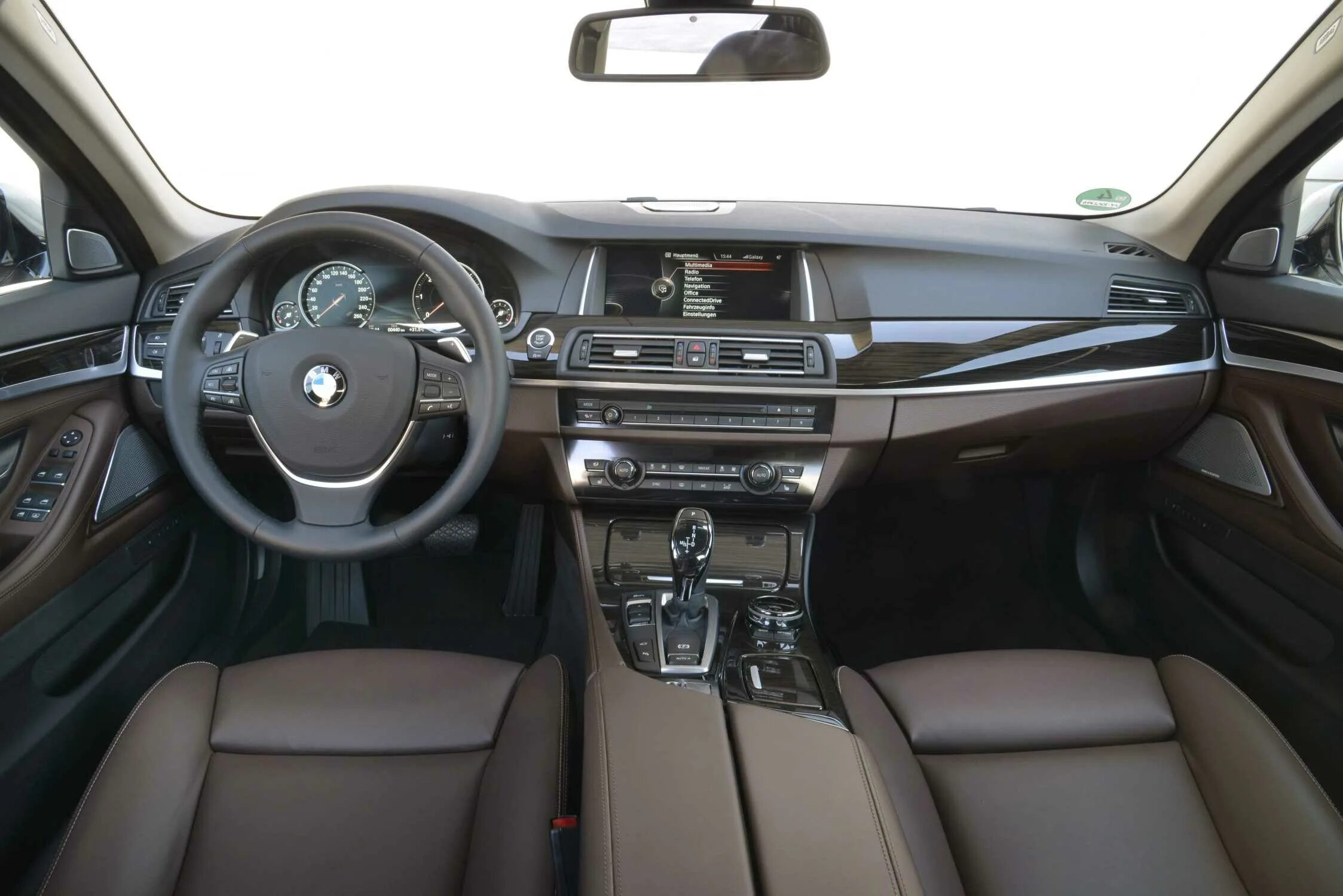 02.10 2013. Bmw 5 f10 салон. бмв ф10 530 дизель. bmw 5 f10 2013. bmw f10 interior.