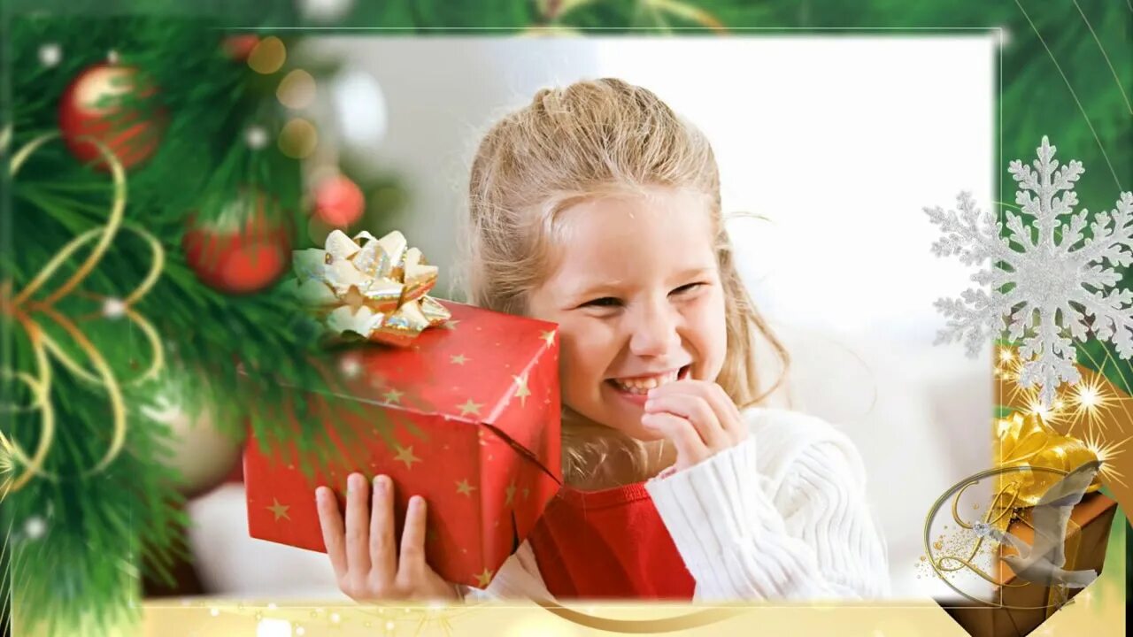 С новым годом мама папа слушать. Новый год семейный праздник. Новогодняя фотосессия мама и сын. Папа сын новогодняя фотосессия дома. С новым годом мама папа слушать.