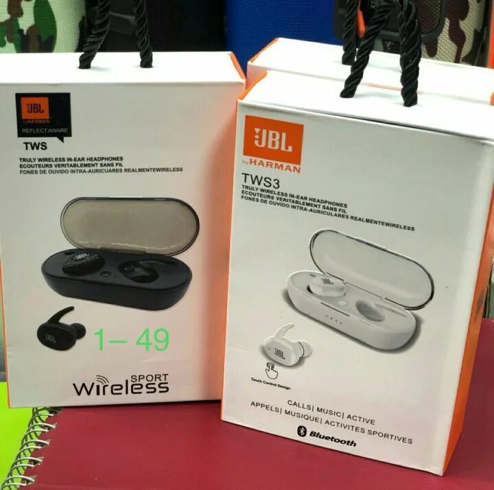 Jbl tws приложение. Jbl tws 4. jbl quantum tws. tws 4 jbl кейс. tws-9 jbl.