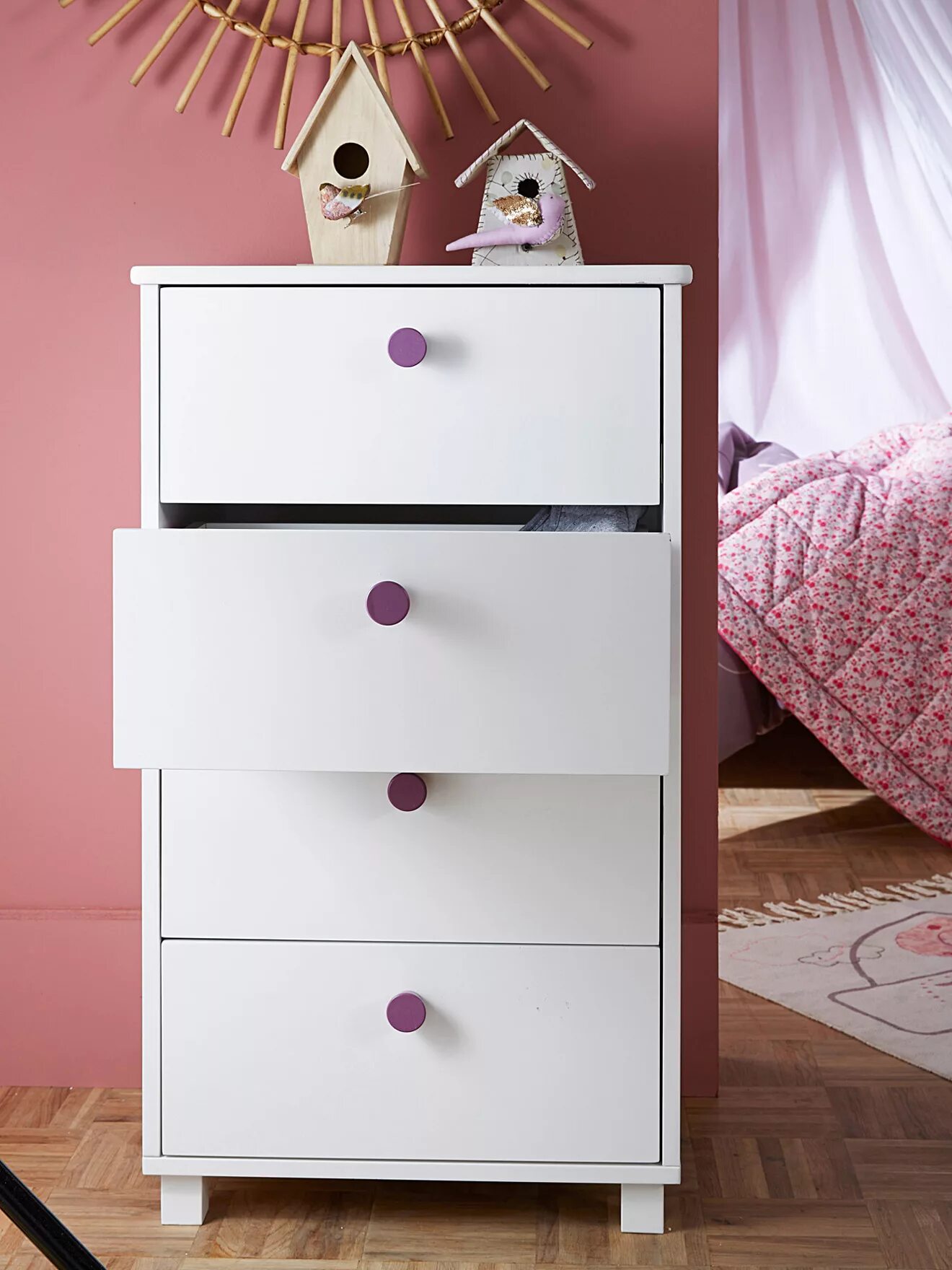 Чилек тумбочка. Тумба для детской комнаты. Комод орматек соната kids. Тумбочки для девочек. Тумбочка cilek romantic.