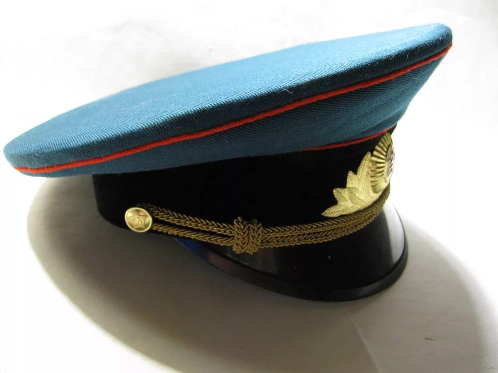 картуз головной убор 16 века русь. форма с фуражкой. картуз военный 19 век. тулья фуражки. описание фуражки.