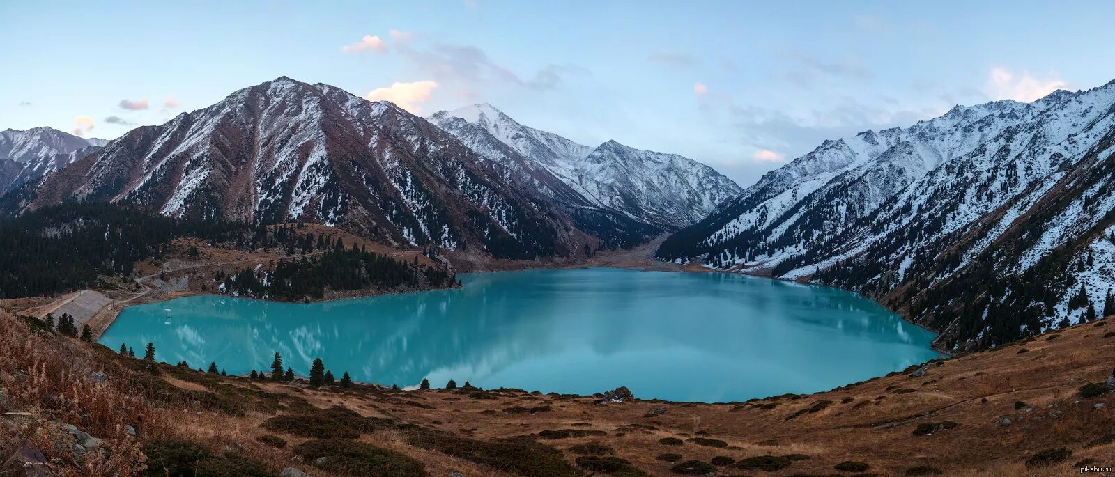Kazakh videos. Озеро Алатау. Кунгей Алатау. Озера Кунгей-Алатау. Аканское озеро Казахстан.
