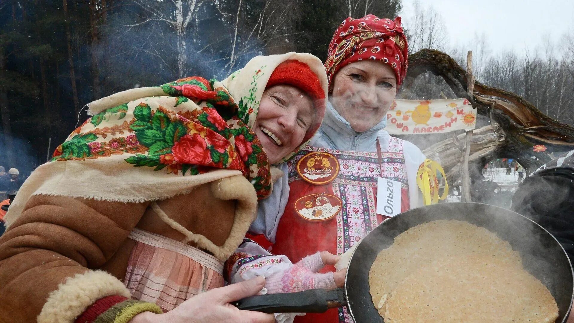 Как на масленичной неделе из печи. Масленица пекут блины. Масленица встреча. Масленичные гуляния блины. Широкая Масленица.