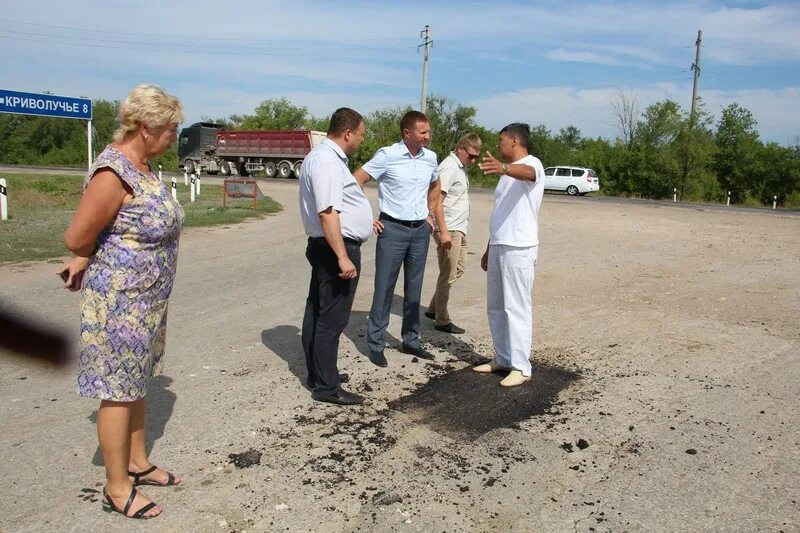 Село ивановка самарская область. Погода в самовольно ивановка. Рогожин депутат. Школа криволучье ивановка. Криволучье ивановка.