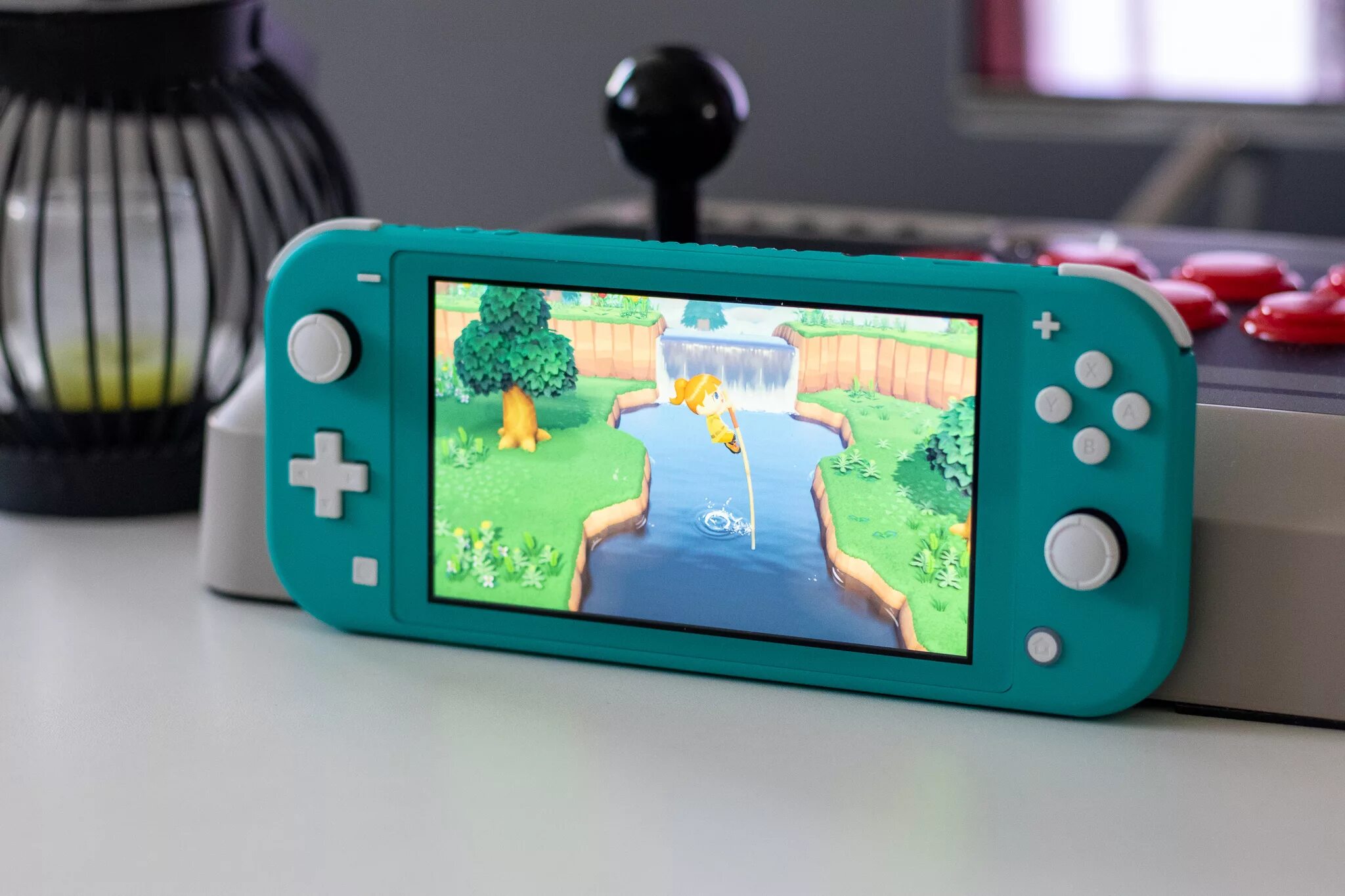 Nintendo switch v. Нинтендо свитч. Nintendo Switch Lite. Экран 5 .5 Нинтендо свитч Лайт. Покраска Нинтендо свитч Лайт.