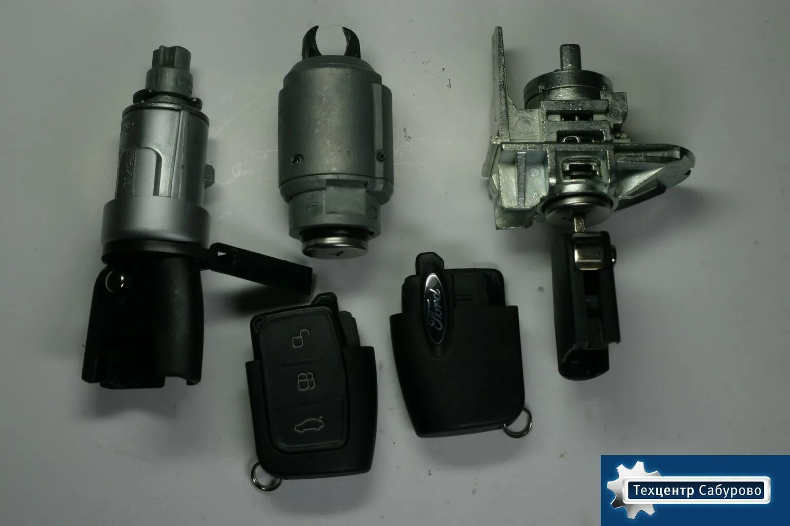 Личинка замка зажигания форд фокус 1 артикул. Личинка замка зажигания форд фьюжн. Замок зажигания c202k. Личинка замка двери форд фьюжн. Личинка замка двери форд фьюжн.