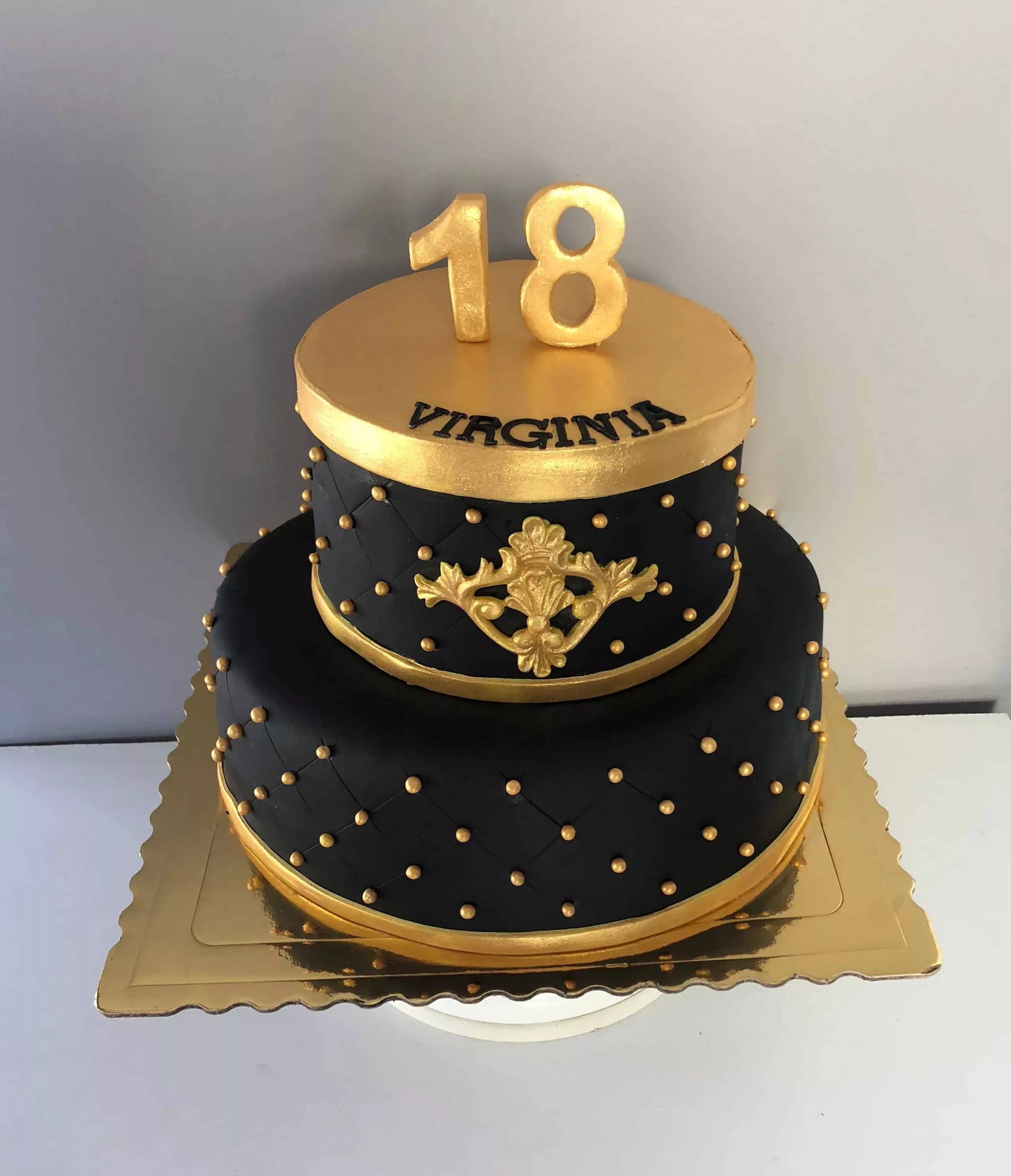 50 лет мужчине 18. Торты для мужчины эксклюзивные. Мужской торт на день рождения. Красивый торт для мужчины.