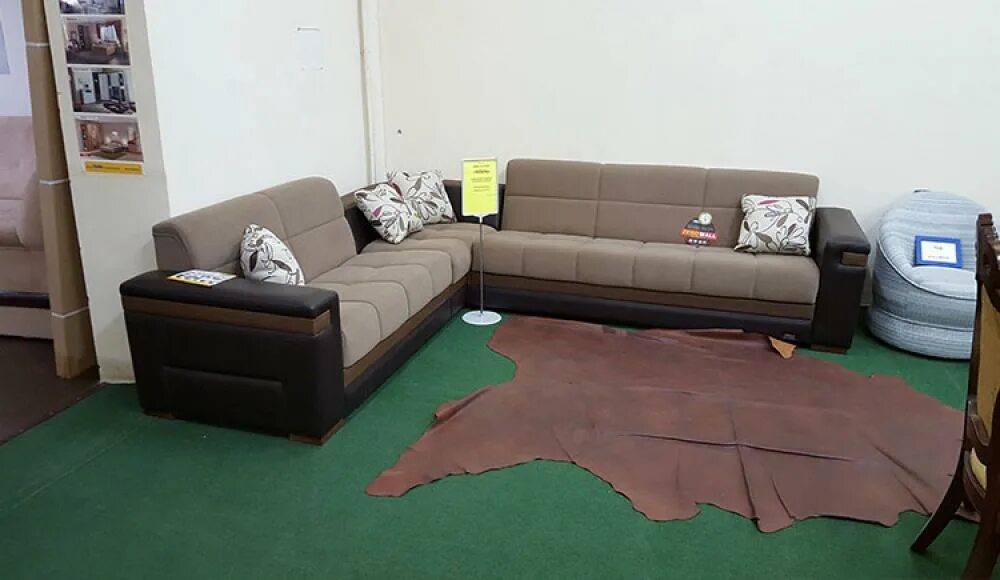 диван kragelund. диван тахта париж. обтяжка мебели в москве на авиамоторной. диван инфинити раскладной. диван трехместный отто.