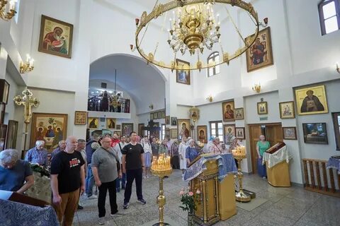 Храме святителя иннокентия московского