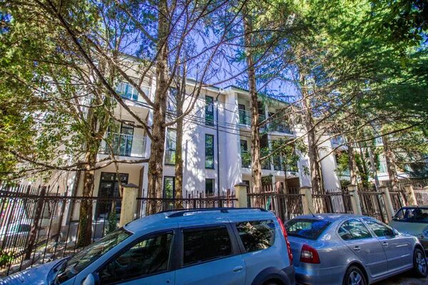 Полтавская 44 сочи. Апарт отель крымский сочи мамайка. Сочи молокова 44. Тимирязева 1 сочи. Апартаменты крымский мамайка.