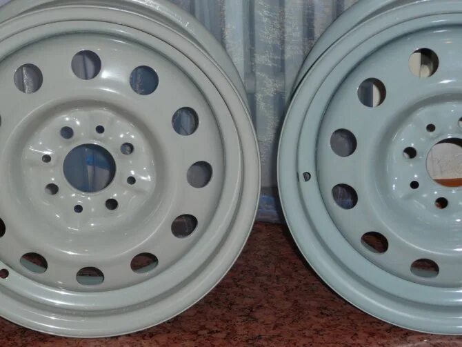 Штампы р14 приора. Штампованные диски r14 на ваз 2112. Приора 14 штампы графит. Хромовые штампы r14. Штампованный диск.