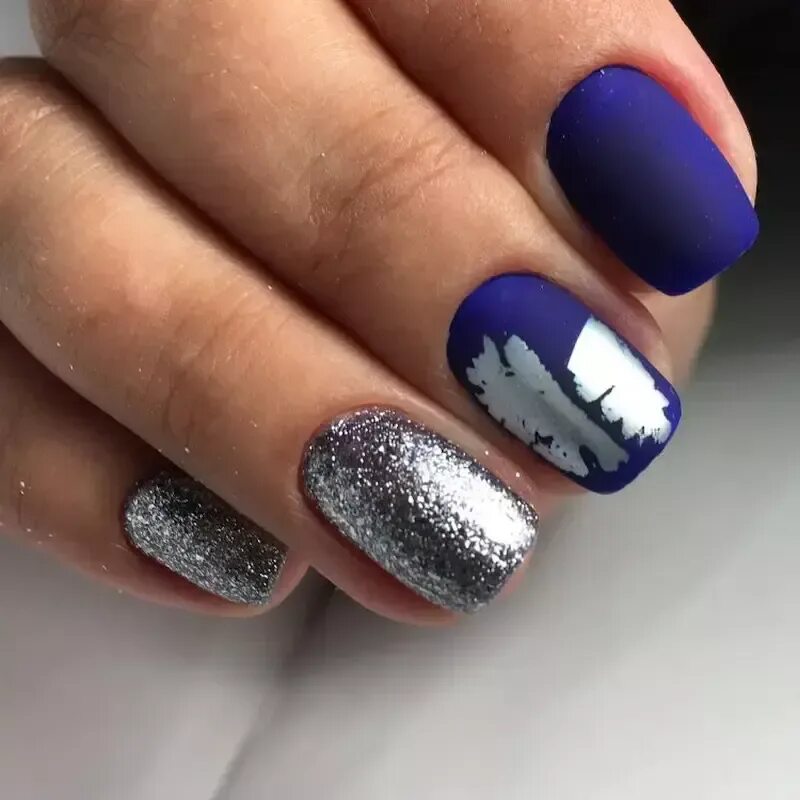 Pin by Megan on Nails Blue glitter nails, Blue and silver nails, Blue ombre nail