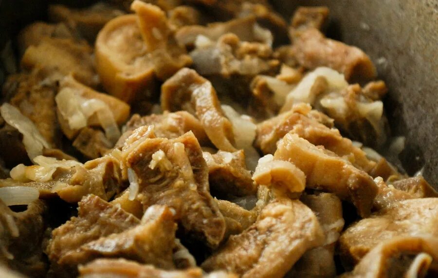 свиные пятачки жареные. свиные пятачки жареные. свиные пятачки жареные. рецепт приготовления свиных пятачков. рецепт приготовления свиных пятачков.