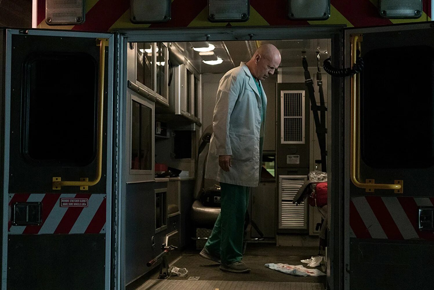 Фильм жажда смерти с брюсом уиллисом. Пол керси жажда смерти. Брюс уиллис 2021. Брюс уиллис боевик крепкий орешек 5. Брюс уиллис сейчас.