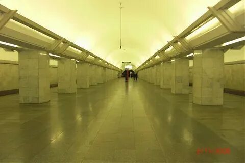 Метро полянка 1