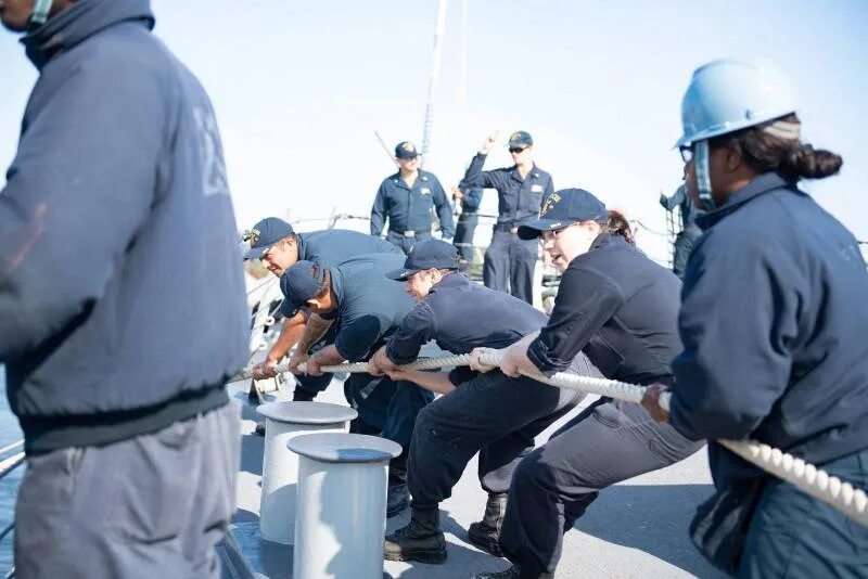 лыжники спецназовцы. конференция тасс. военное обозрение аналитический. верба гранатомет. пзрк 9k38 «игла».