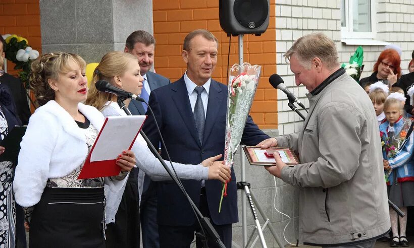 Школа 1 Сельцо Брянской области. Школа 4 Сельцо Брянской области. Мэр города Сельцо Брянской области. Брянск г Сельцо. Сайт сельцо брянской области