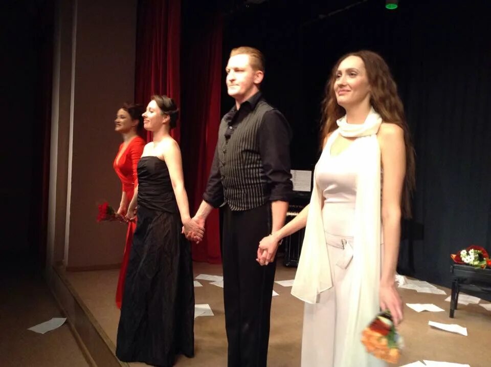 любовный квадрат спектакль ульяновск