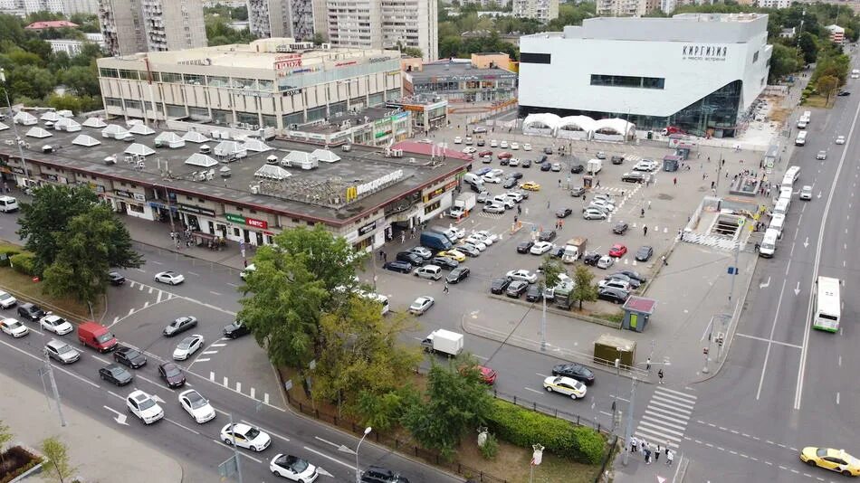 Площадь новогиреево. Тц киргизия новогиреево. метро новогиреево киргизия.