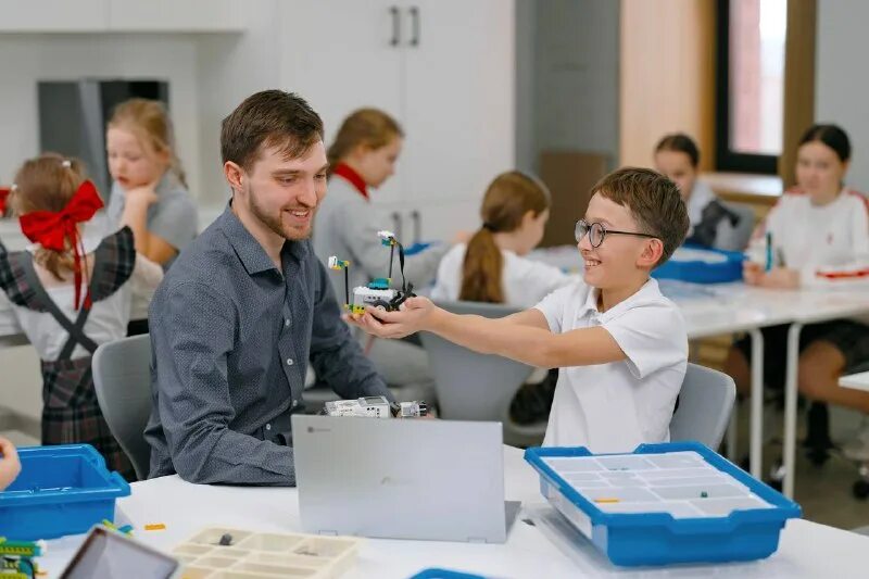 Летняя школа. Кубок интертото эмблема. Academy bc. Наставнический переулок 17 стр 1 лофт. Academy bc.