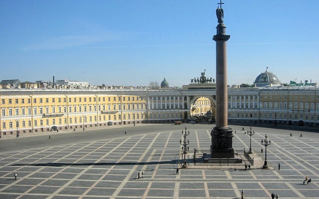 Площадь в питере как называется. Питер дворцовая площадь. дворцовая площадь (г. санкт-петербург, россия). дворцовая площадь главная площадь санкт-петербурга. дворцовоя плошядьсанкт-петербург.