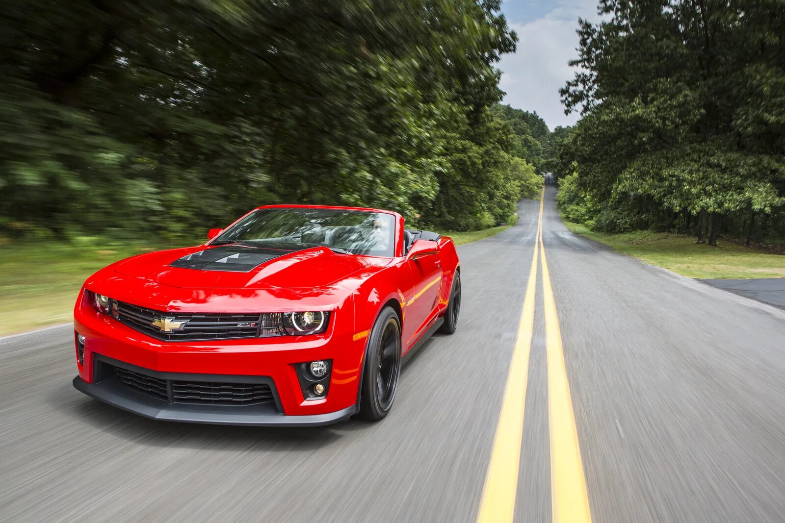 Chevrolet camaro 2002 zl1. Камару усман. Chevrolet camaro 7 поколение. Chevrolet camaro (пятое поколение). Камарудин усман.