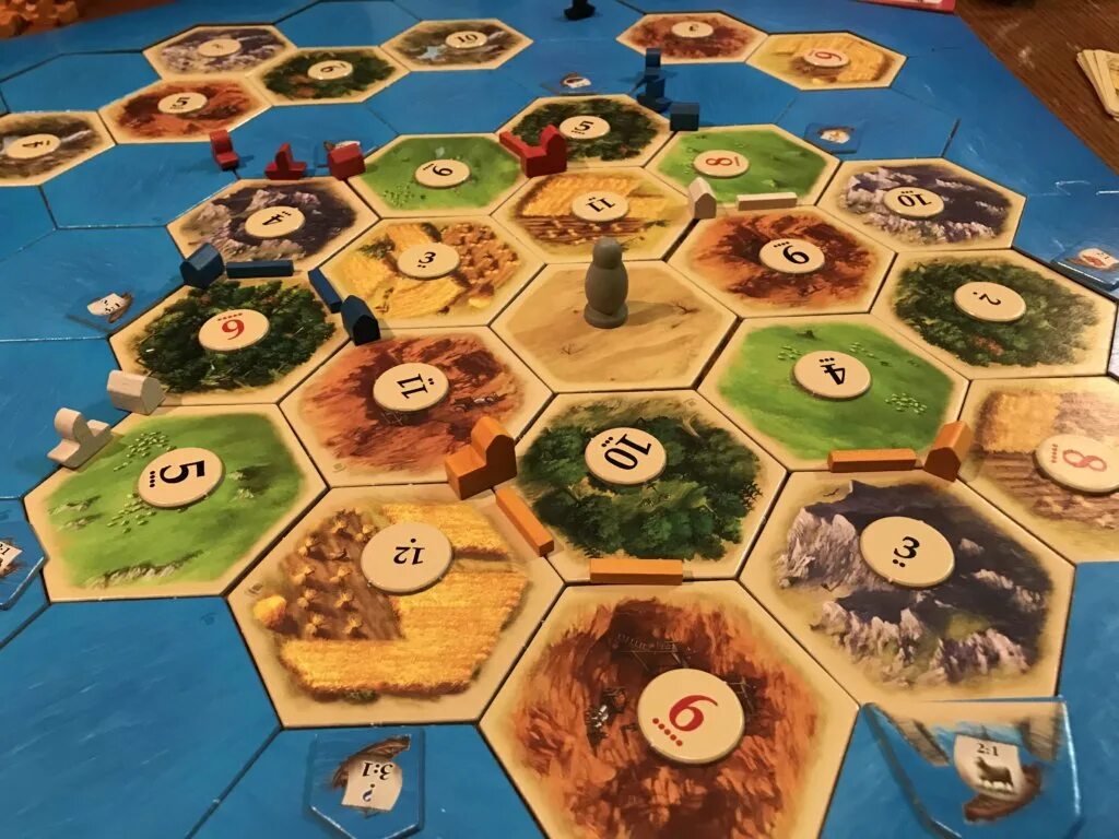 Игра колонизаторы Catan. Catan колонизаторы настольная игра. «Колонизаторы» (Settlers of Catan) 1995. Колонизаторы настолка игра.