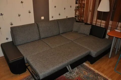 Угловые диваны из рогожки
