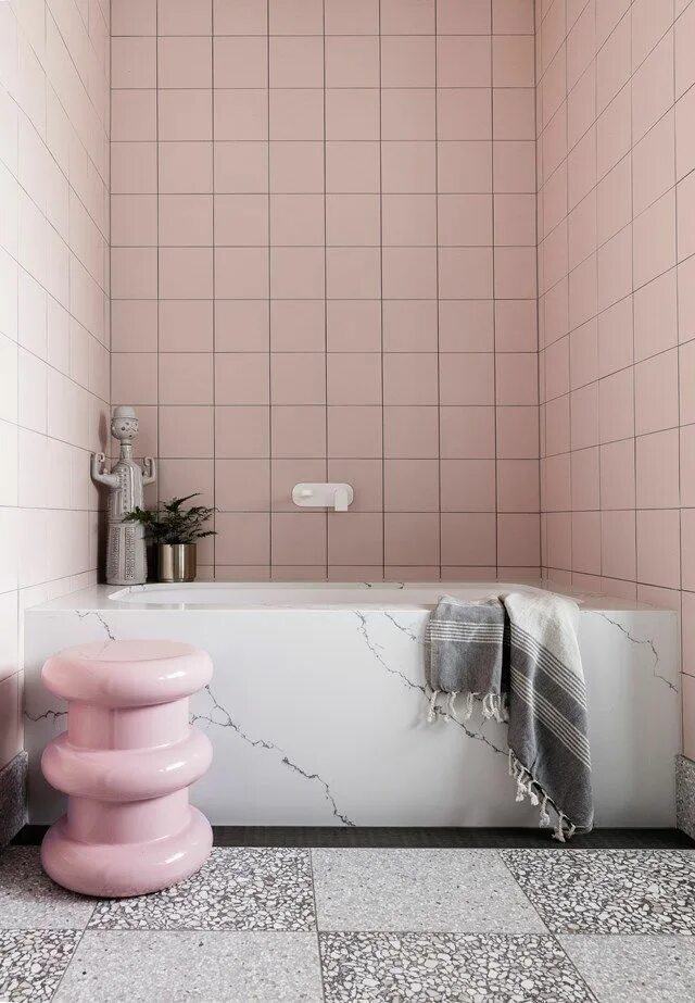 Ванна розовая плитка фото Pin by Amypub on HOME DECOR -bathroom Bathroom design luxury, Pink bathrooms des